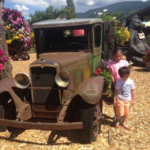 Meet your Posher, Chuck